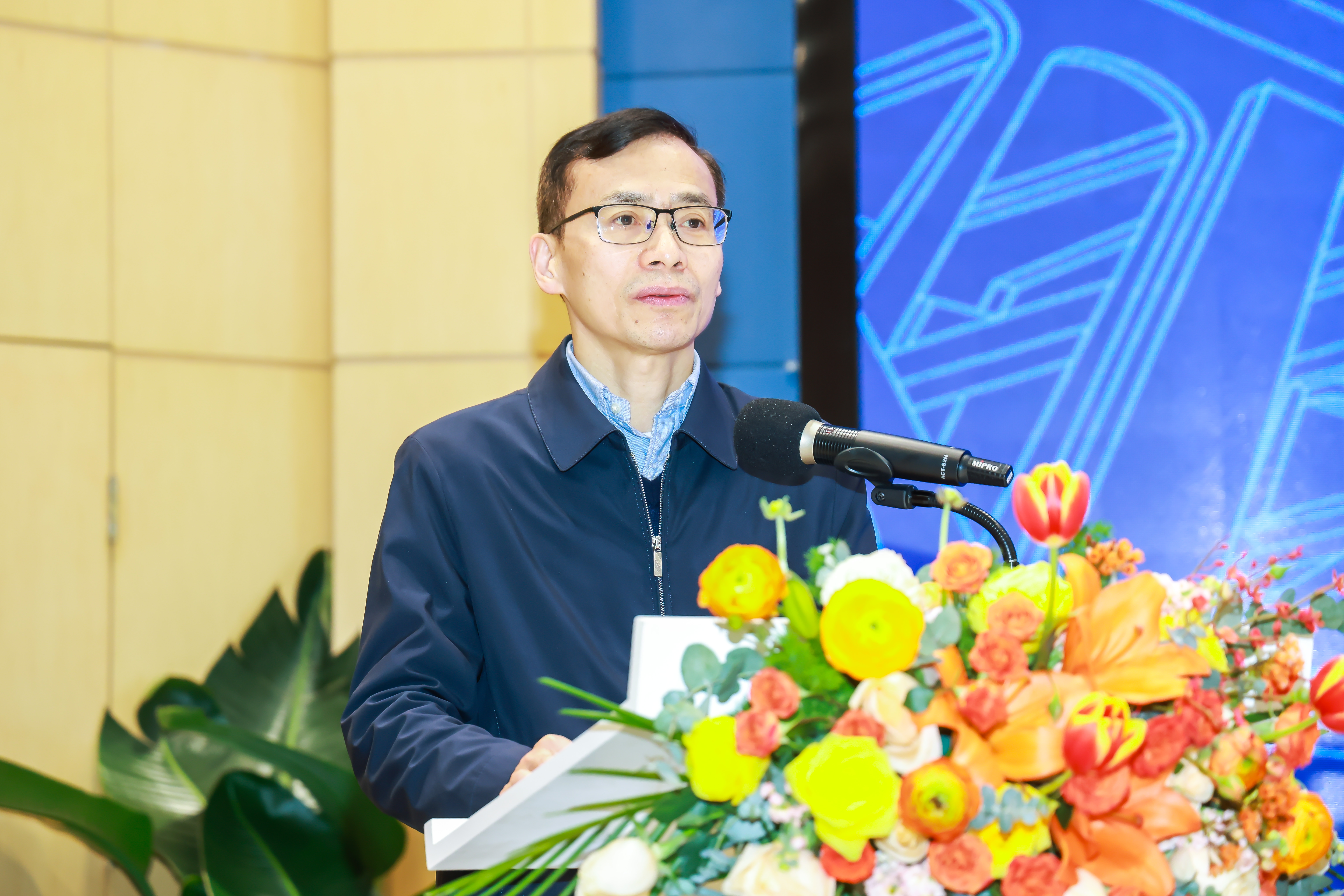 凌廳長(cháng).jpg